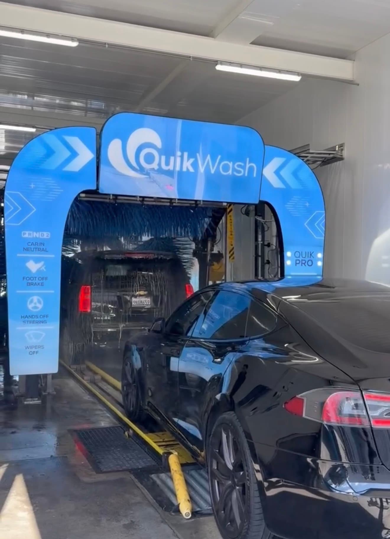 QuikWash La Brea — photo 4