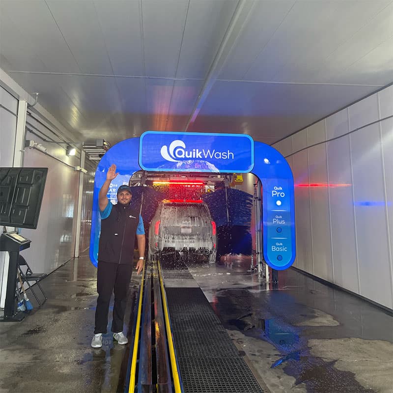 QuikWash tunnel